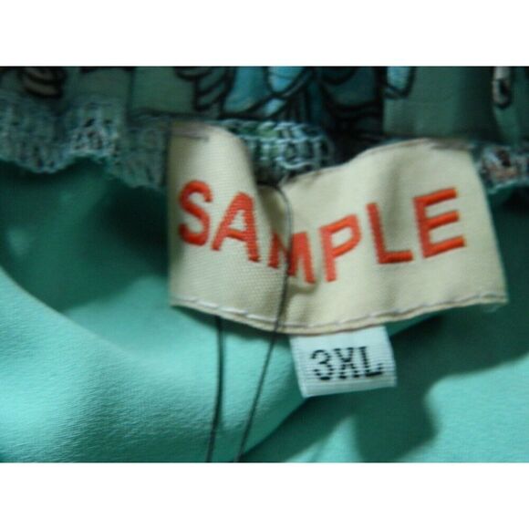 Unique Vintage Sample Dress Plus Size 3XL Green Floral Off The Shoulder Maxi - Picture 14 of 14